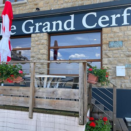 Le Grand Cerf Hotel Carignan Екстериор снимка